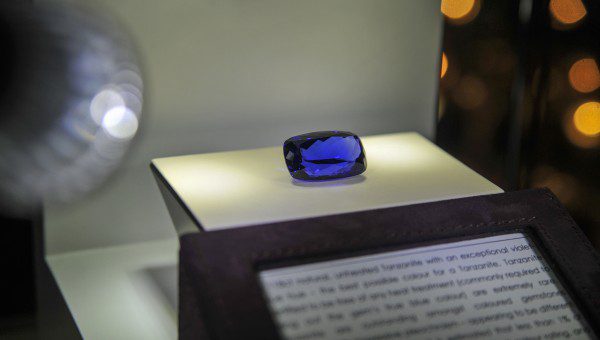 SIJE2013 - DeGem 118-carat natural unheated rare Tanzanite