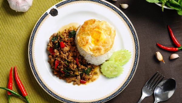 Pad Krapow(Fried Pork with Chilli & Basil Leaves & Rice)