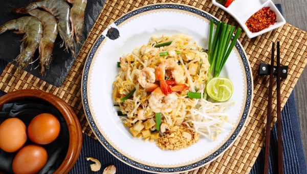 Pad Thai (Thai Fried Rice Noodle)