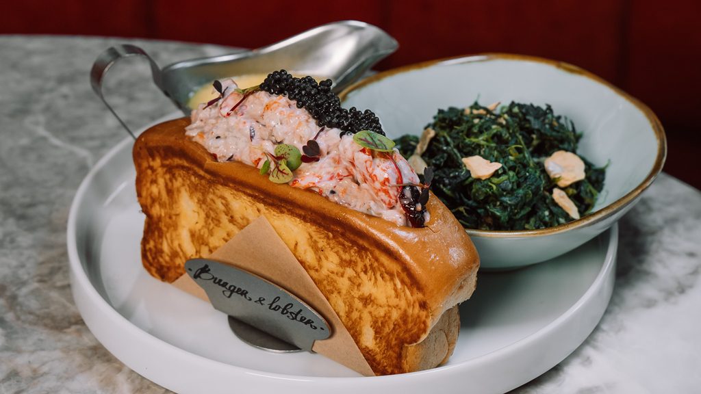Cranberry Lobster Roll 