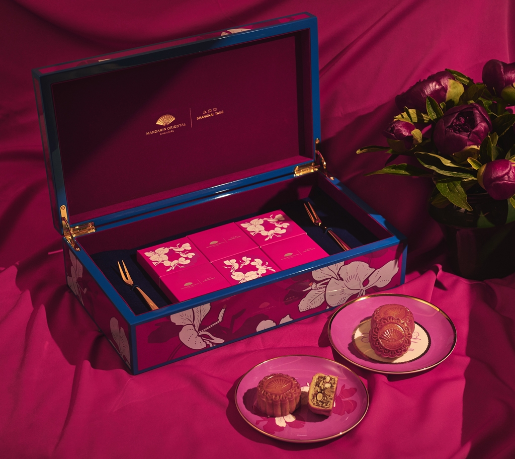 Mid-Autumn Artistry by Mandarin Oriental , Singapore x Shanghai Tang