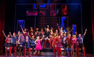 REVIEW: KINKY BOOTS dazzles with a rousing showstopper as it debuts in ...