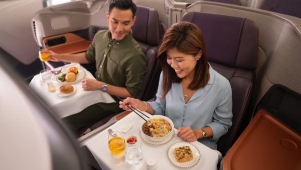 Discover your Singapore Airlines with A380 Restaurant, SIA Training Centre and SIA@Home experience