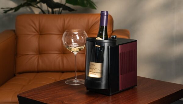 The VIVANT Venus G2 serves as a centrepiece of every table